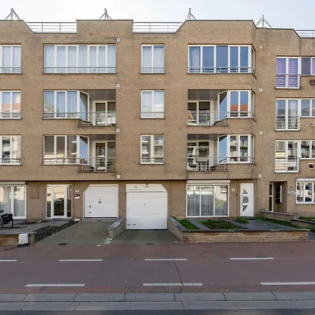 In Zeedijk With Stunning Sea Views Daire *